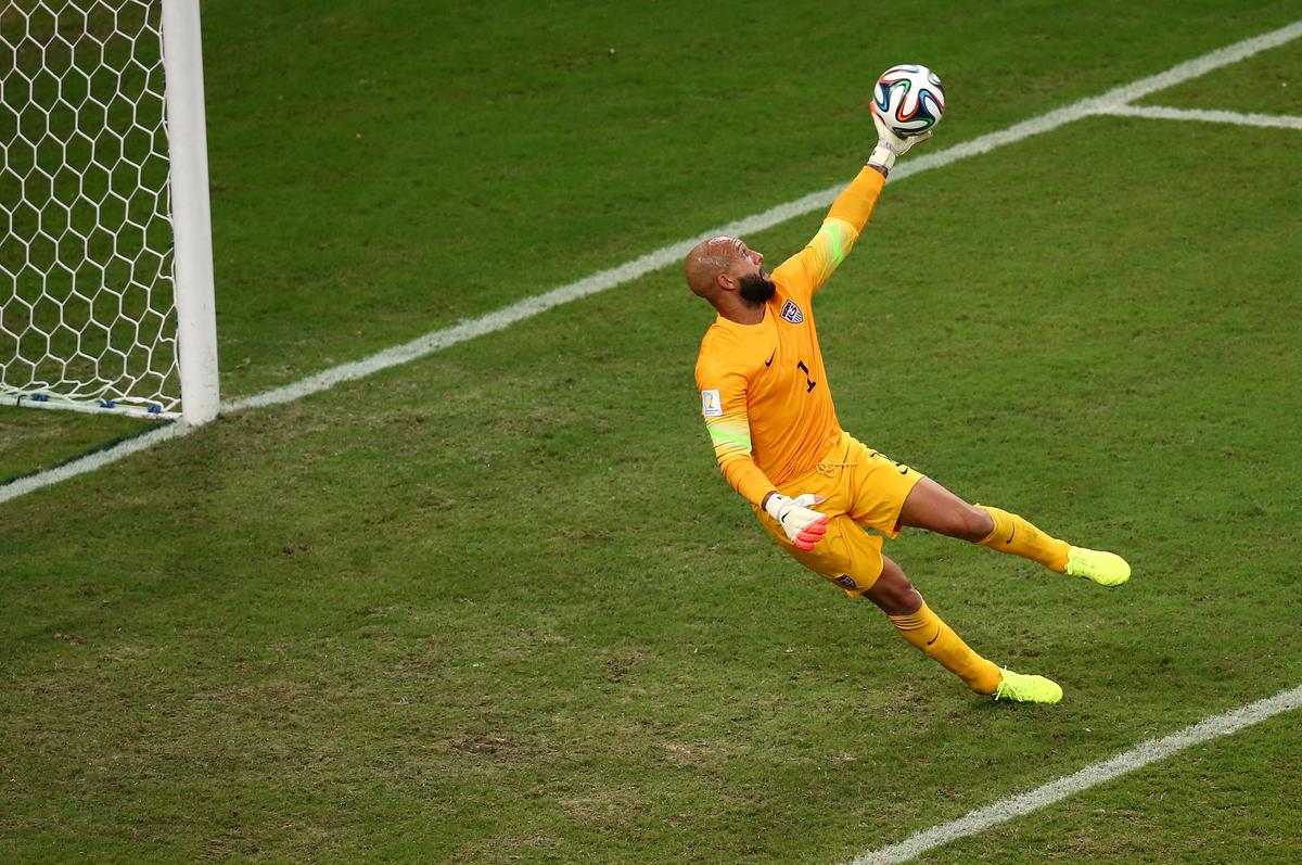 Tim Howard Saves Video Highlights Today: Team USA Goalkeeper Stops Portugal’s Nani, Eder (+Photos)