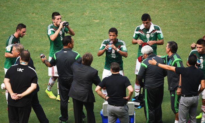 World Cup Cooling Breaks: Rules, Who Calls for Official Water Breaks at World Cup 2014? 