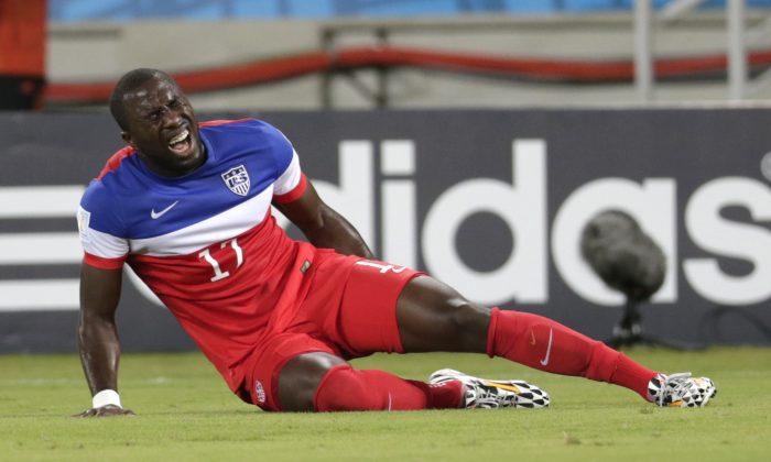 Jozy Altidore Injury News: US Striker Out Vs Portugal, Replaced by Graham Zusi; Could Play Against Germany