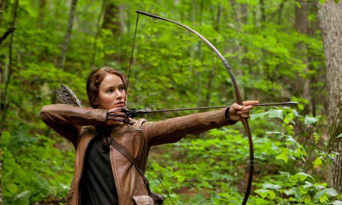 Hunger Games: Mockingjay - Part 1: Stanley Tucci Speaks on Film