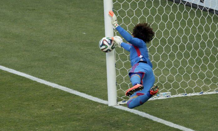 Guillermo Ochoa Video: Watch Mexico Goalkeeper Make Saves Against Brazil During World Cup