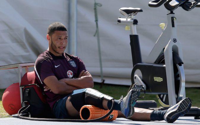 World Cup 2014 Injuries: Roy Hodgson Optimistic About Oxlade-Chamberlain’s Recovery, Denies Gerrard Injury 