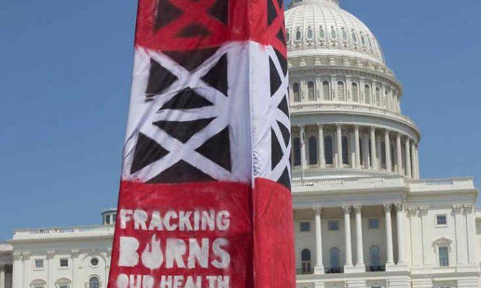 North Carolina Legislators Promise Fracking Moratorium, Break Promise and Ask For Public Funding