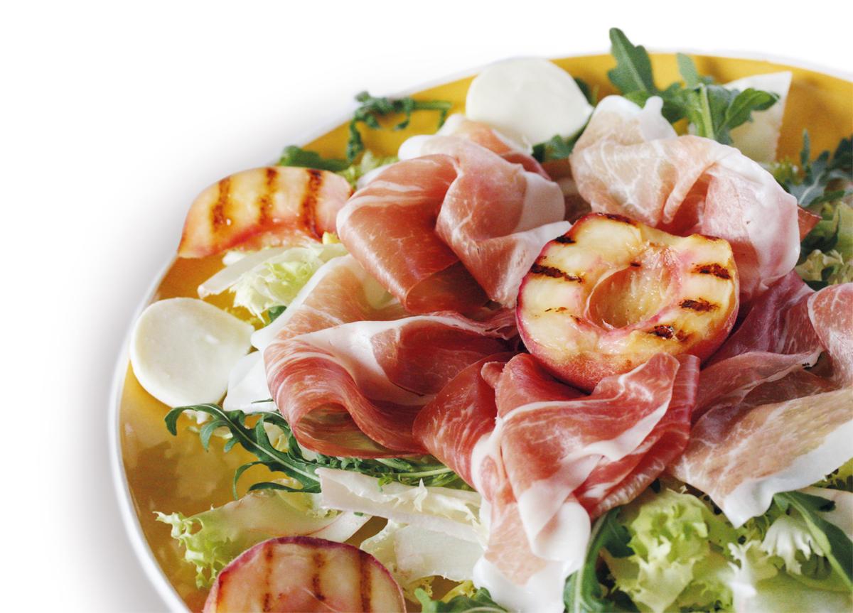 Recipe: Prosciutto Amatriciano With Arugula and White Peaches