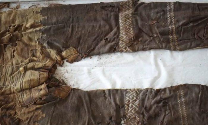 World’s Oldest Pair of Pants Found in China (Video)