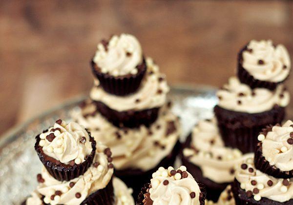 Recipe: Triple Decker Chocolate Peanut Butter Cupcakes