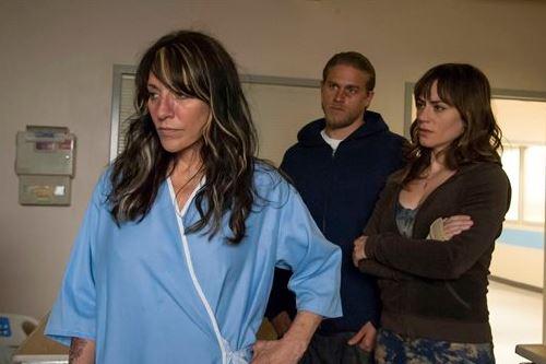 Sons of Anarchy Season 7: Photo Shows First Look of Gemma