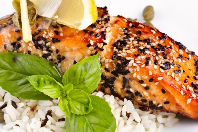 20 Huge Health Benefits of Sesame