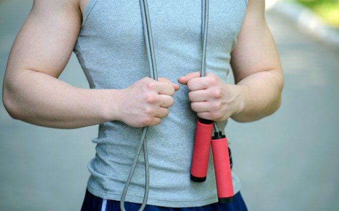 10 Awesome Speed Rope Workouts (+Videos)