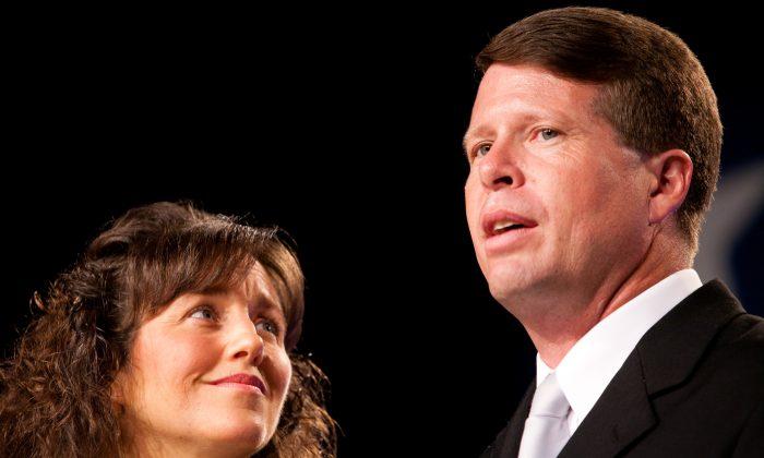 Jim Bob Duggar Gives Controversial Explanation as to Why Duggar Family Doesn’t Use Birth Control