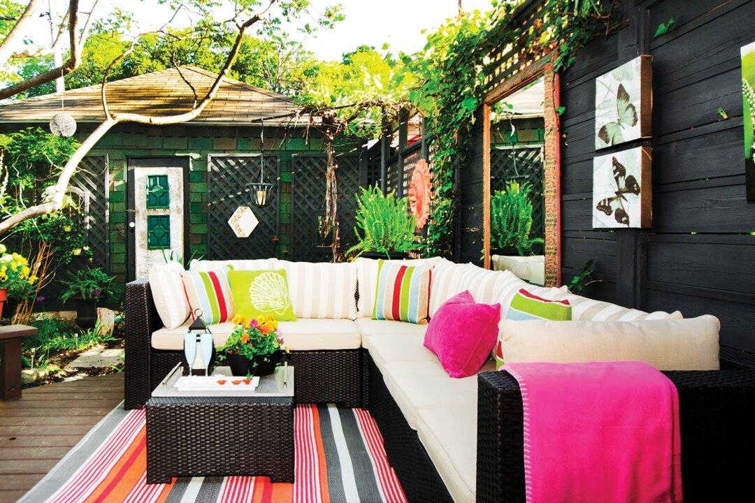 Decorate Outdoor Space for Summer Fun