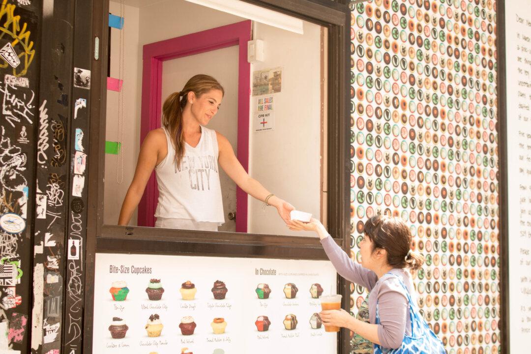 Baked by Melissa Closes Its First Location