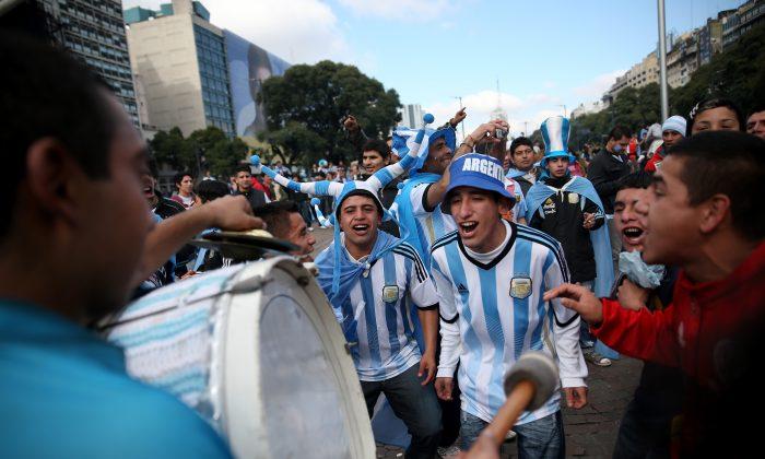 Argentina Celebrates Team Spirit