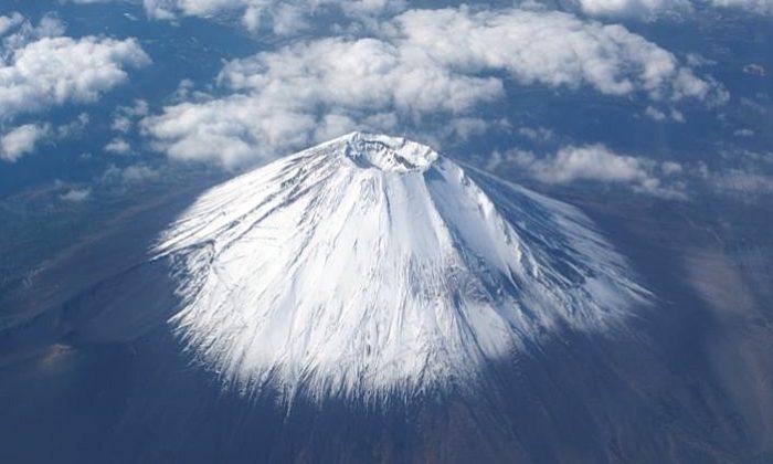 Mount Fuji Eruption Imminent? Huge Earthquake Has Caused Pressure to Build Into ‘Critical State’