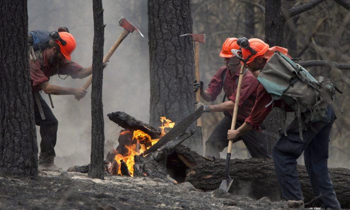 More Crews Arrive as BC Braces For Another Round of Wildfires