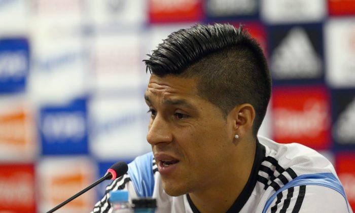 Enzo Perez Transfer News: Could Man United Hijack Valencia’s Move for Benfica Midfielder? 