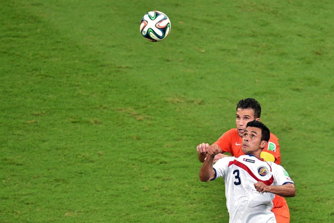 Giancarlo González Yellow Card Today: Costa Rica Defender Will Miss the Next World Cup 2014 Match