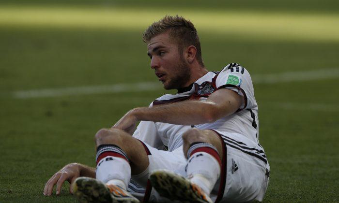 Christoph Kramer Injury Video: Watch Germany Midfielder Get Hurt Against Argentina; Replaced by Andre Schurrle
