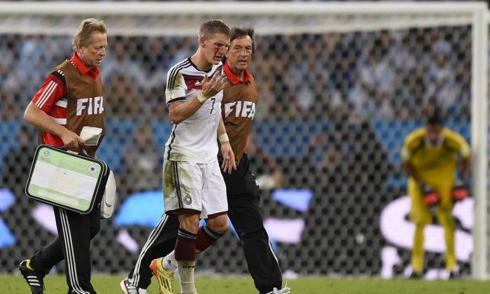 Bastian Schweinsteiger Injury Video: Watch Germany Midfielder Get Hurt Against Argentina Today
