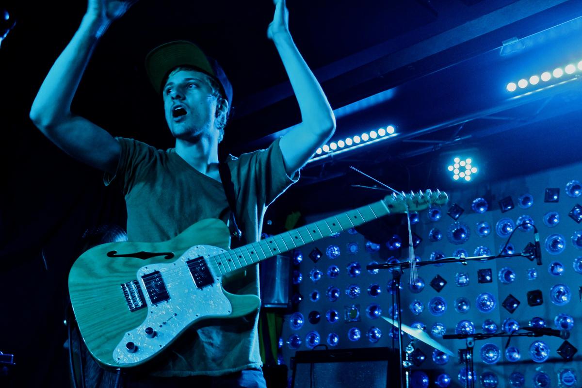 Dub Thompson Plays Baby’s All Right