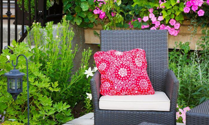 Creating a Low-Maintenance Outdoor Paradise
