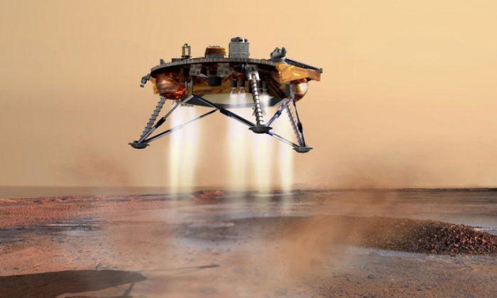 Salt on Mars Turns Ice Into Water