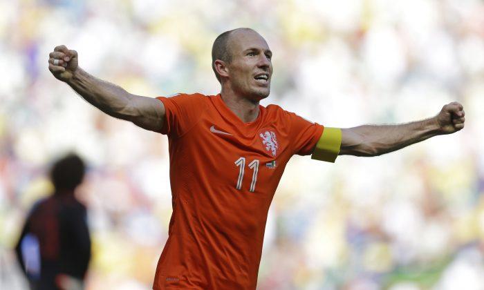 Arjen Robben Manchester United Transfer? Bayern Munich Forward Could Make EPL Switch
