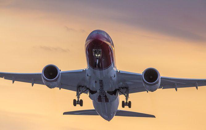 Why Budget Transatlantic Flights Are a Tough Nut to Crack