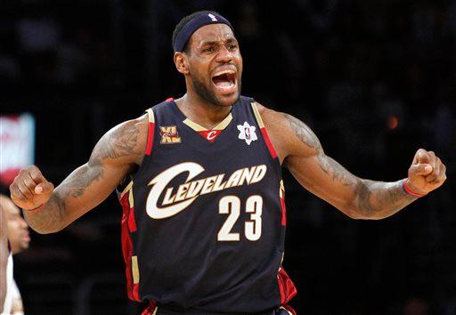 USMNT Striker Jozy Altidore Wishes LeBron James ‘Nothing But the Best’ With Cleveland Cavaliers Return (+Twitter)