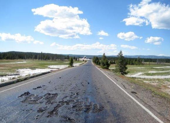 Yellowstone Volcano in National Park: Road ‘Melts,’ Sign of a Possible Super-volcano Eruption?