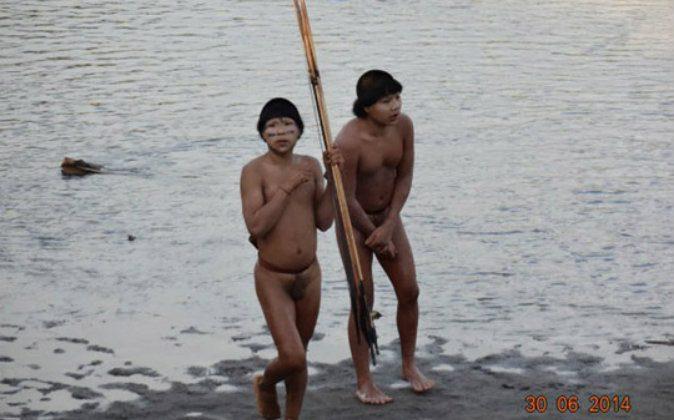 Brazil Releases Video Showing First Contact With Rainforest Tribe