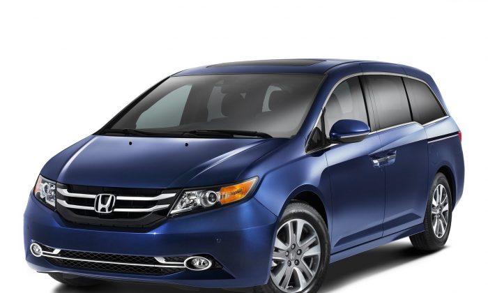 Honda Odyssey Is the Go-To Bus for the Child-Endowed