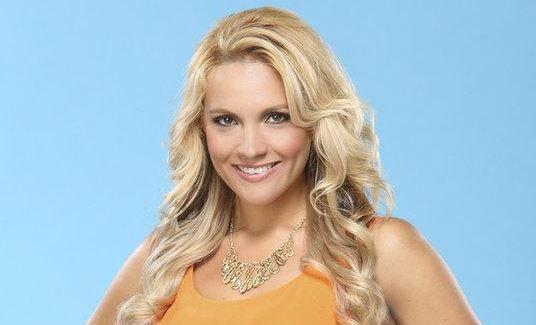 Bachelor in Paradise Spoilers: Michelle Kujawa Leaves, Daniella McBride Eliminated in Premiere