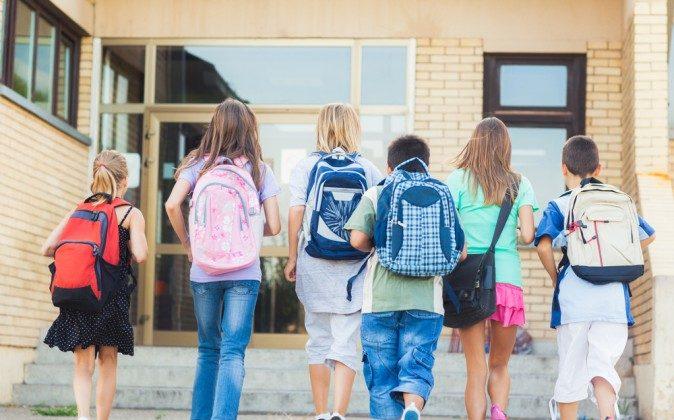 Tips on How Parents Can Prepare Their Child for the School Year 