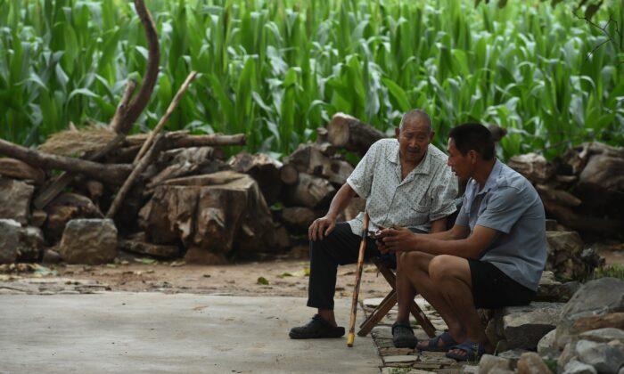 Elderly Suicide Rapidly Increasing in China’s Countryside