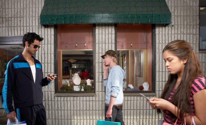 Pedestrian Etiquette, Gormless Phone Users, and the Rise of the ‘Meanderthal’