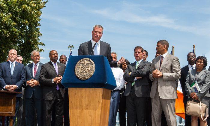 30 Democratic Mayors Meet in NYC to Discuss Income Inequality