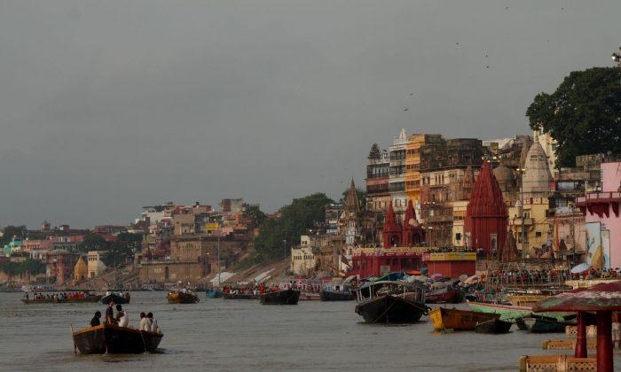 New Indian Government Faces Mammoth Task in Cleaning Ganges 