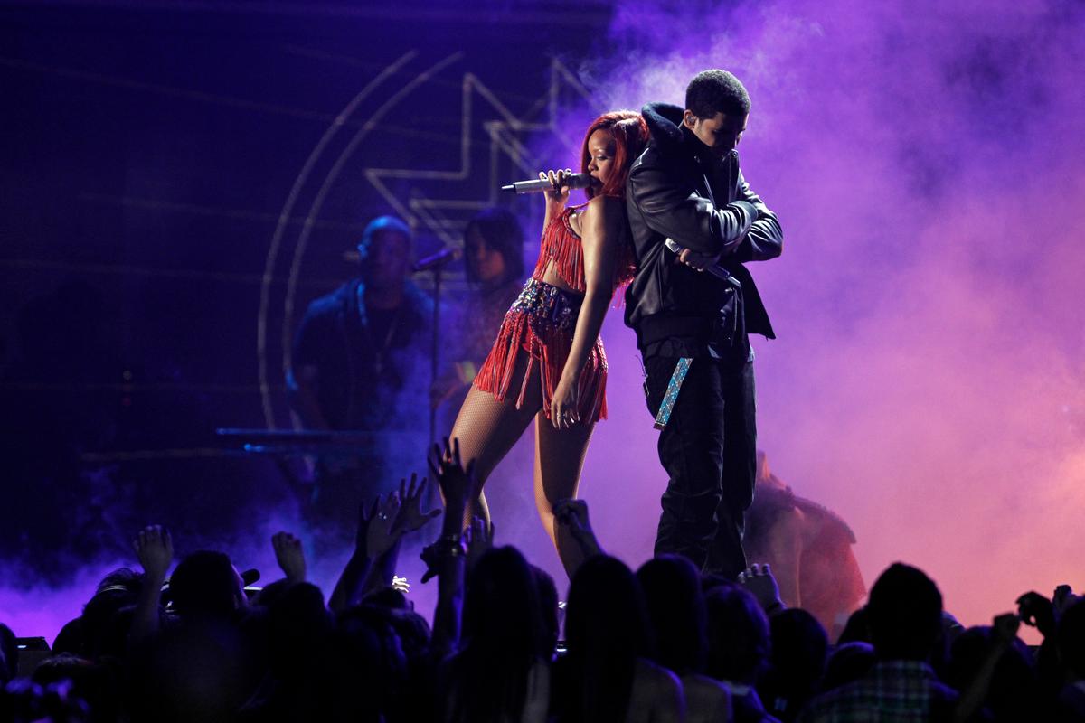 Drake and Rihanna Dating Rumors: Speculation After They Party at Same NYC Club