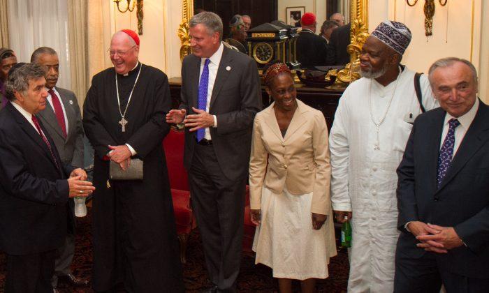 Following Garner Death, de Blasio Seeks to Ease Tensions With Help From Faith Leaders