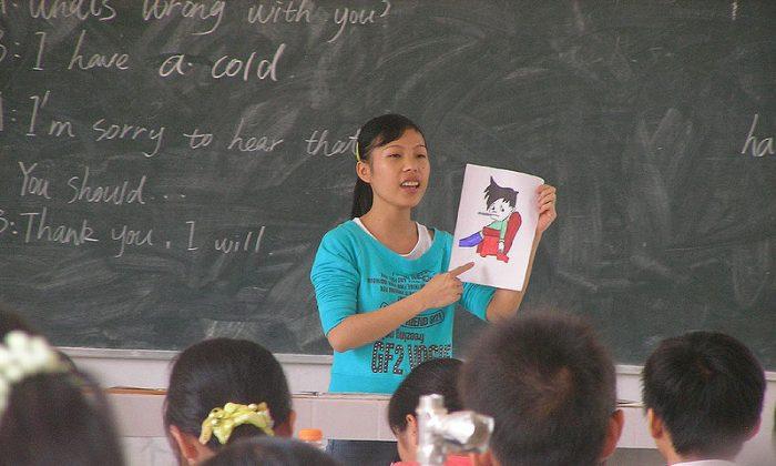 8 Simple Things You Need to Know Before you Teach English Abroad