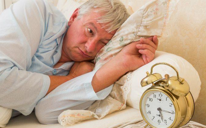 This Could Explain Why Older Adults Can't Sleep
