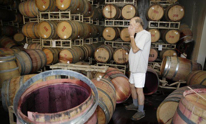Earthquake Spills Napa Valley Wines 
