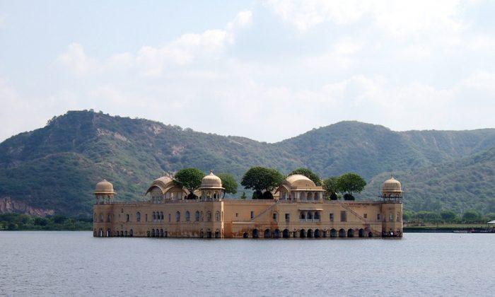 Forts and Palaces of Jaipur