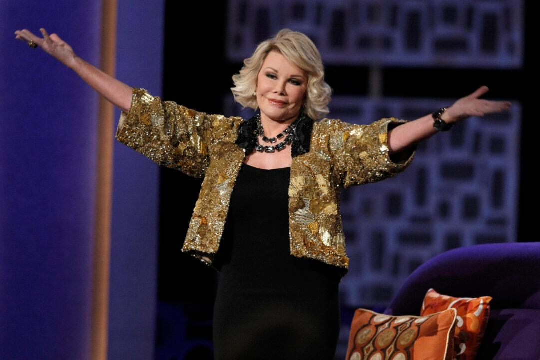 Joan Rivers Net Worth, Quotes, Sayings: Comic Dies at 81