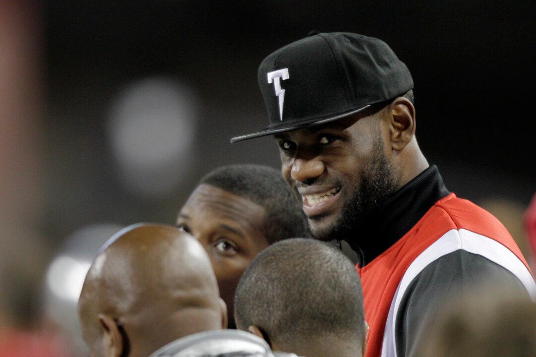 Cleveland Cavaliers Rumors, Roster, Trade News: Cavs Latest Updates