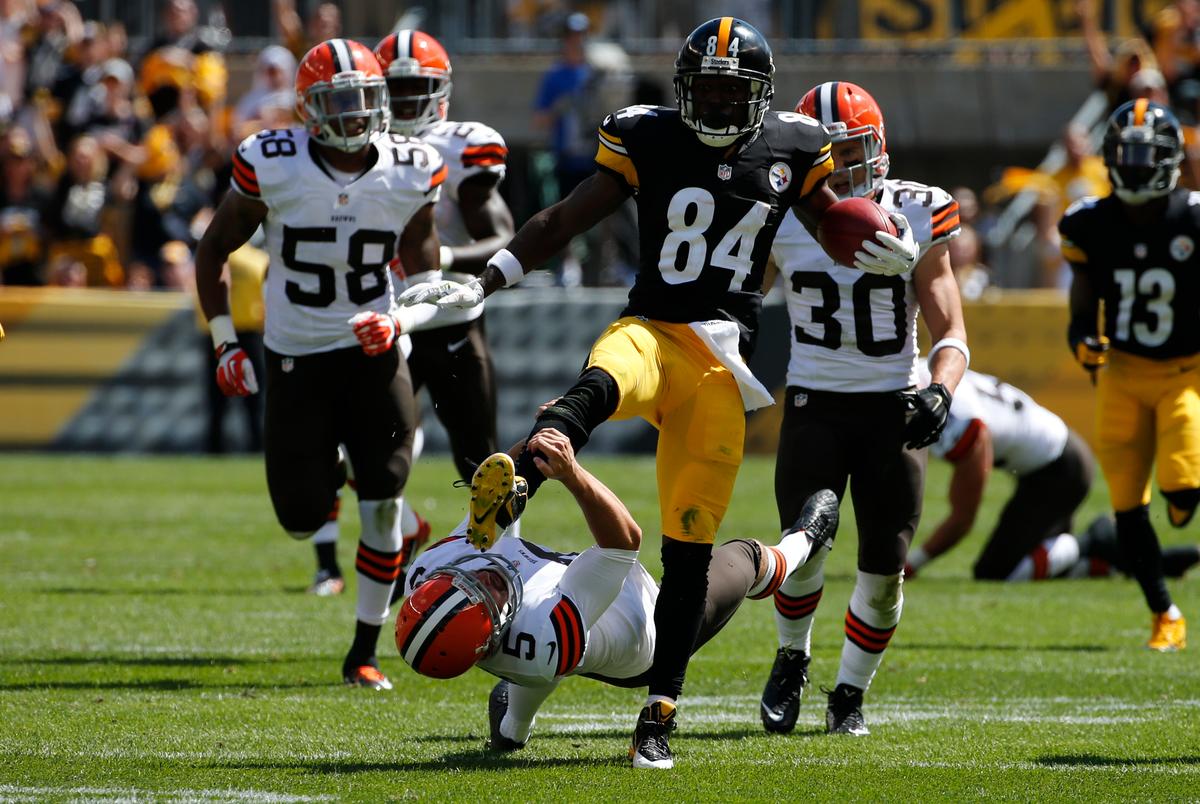 NFL Is Considering Placing Antonio Brown on Paid Leave: Report