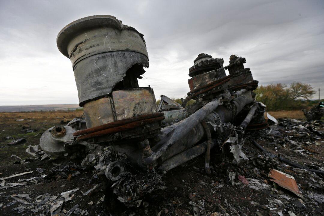 Malaysia Airlines Flight 17: Russia Rejects Australia’s Call for Apology Over Downed Plane