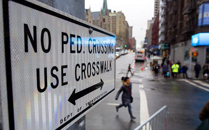 Early Data Suggests Pedestrian Deaths Surged in 2015
