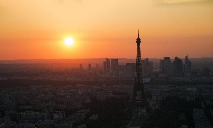 Top 10 Paris Experiences… on a Budget!